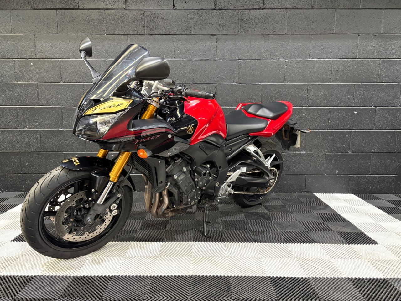 Used Yamaha FZ1 for sale - 78435663: Photo 6