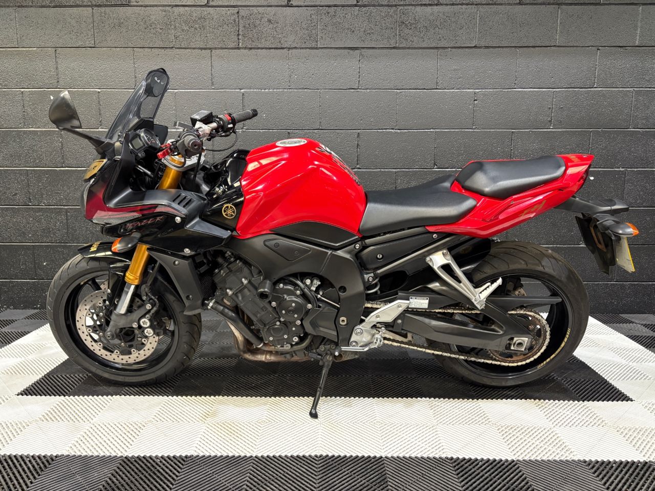 Used Yamaha FZ1 for sale - 78435663: Photo 8
