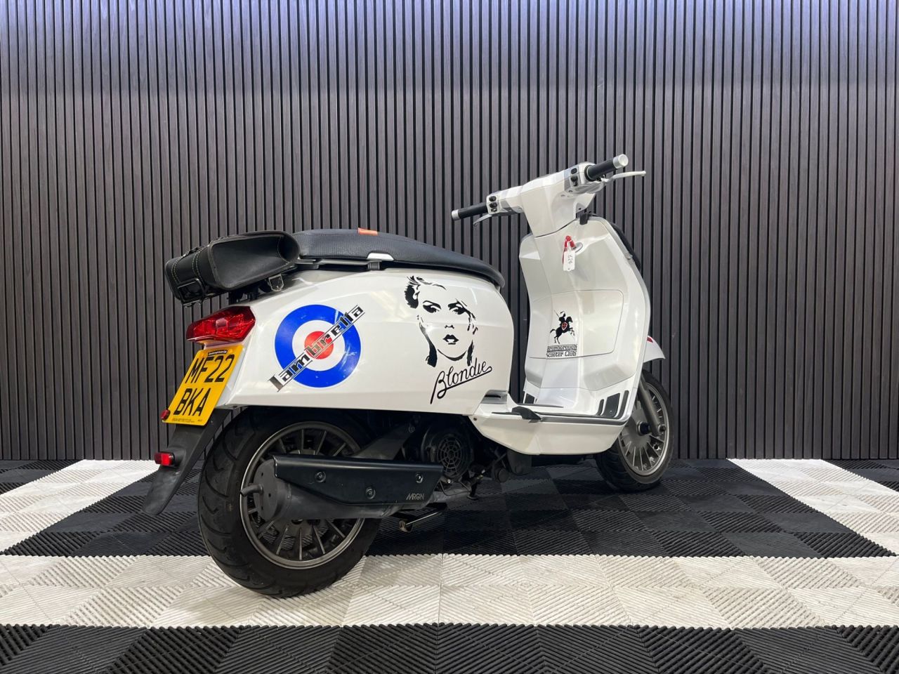 Used Lambretta V125 for sale - 78435343: Photo 11