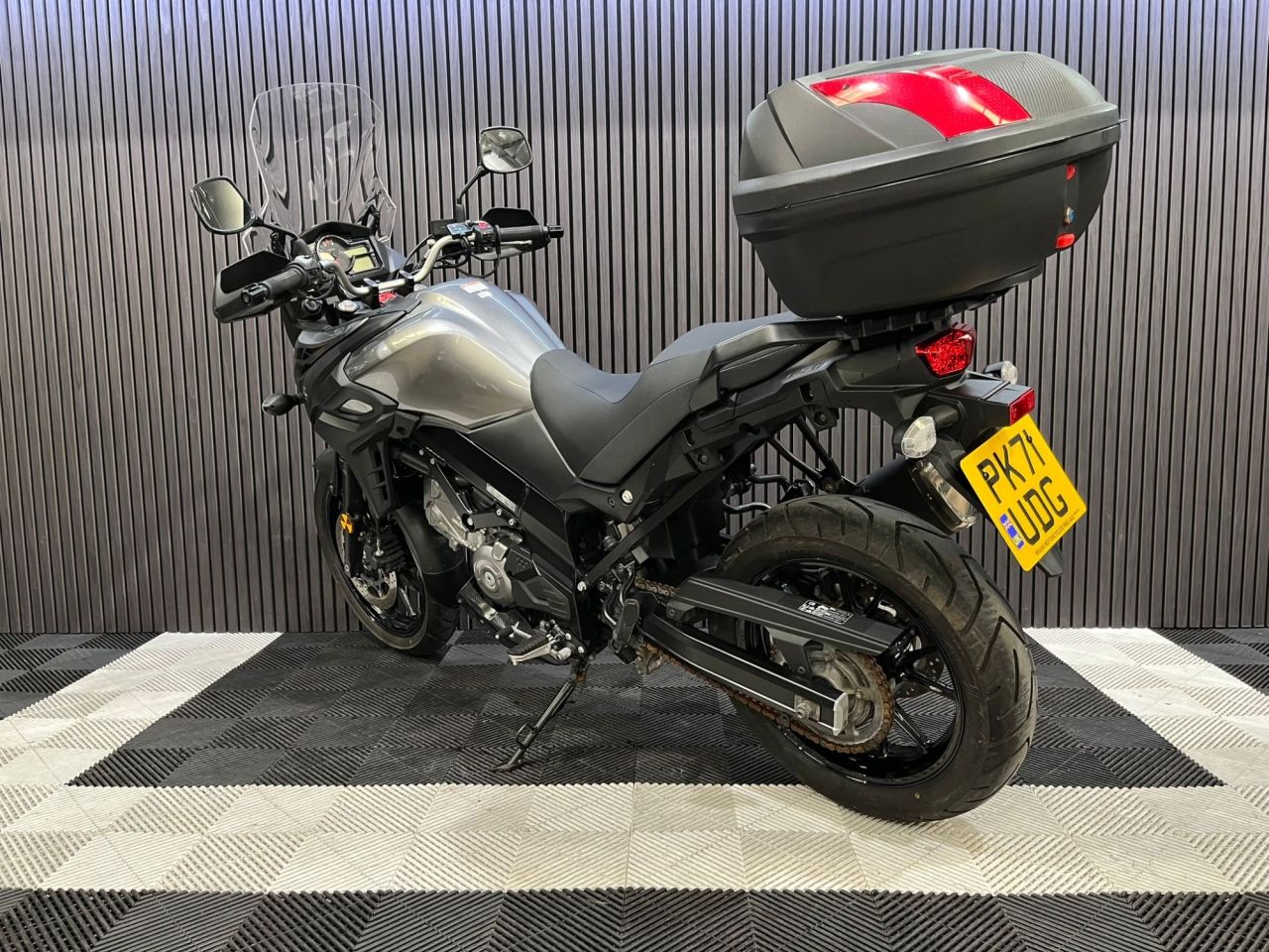 Used Suzuki DL 650 for sale - 78435700: Photo 10