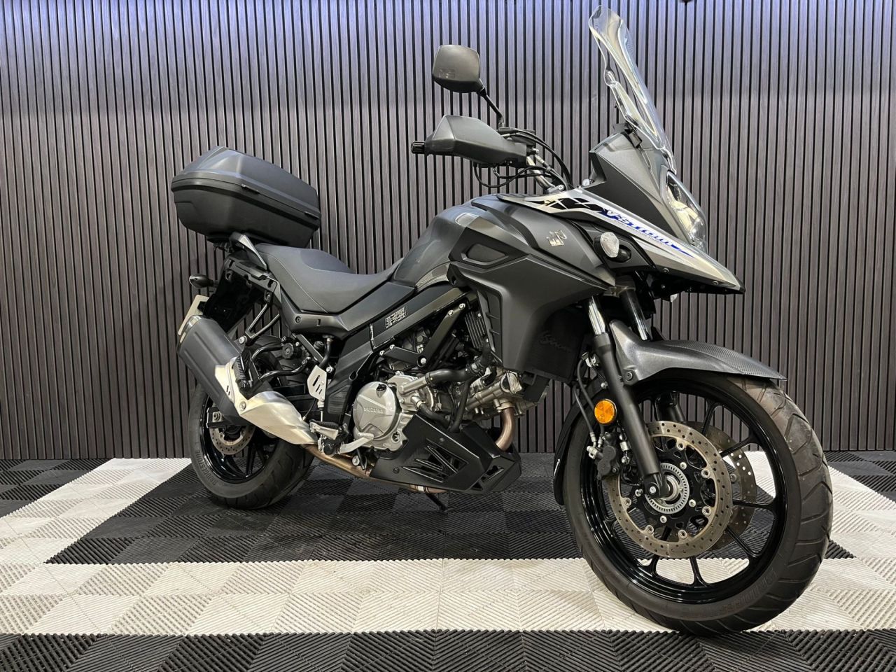 Used Suzuki DL 650 for sale - 78435700: Photo 6