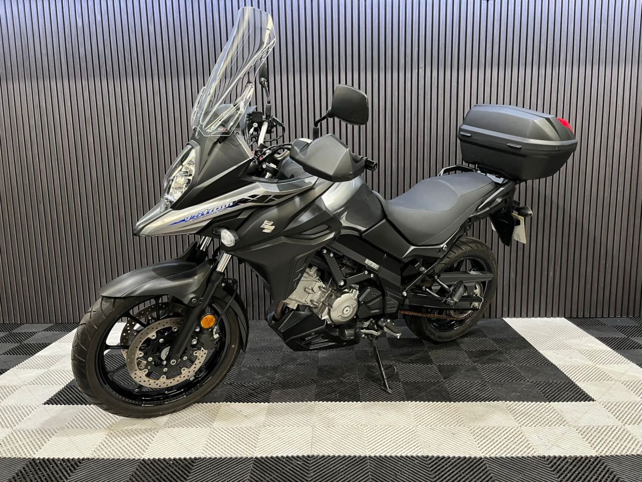 Used Suzuki DL 650 for sale - 78435700: Photo 7