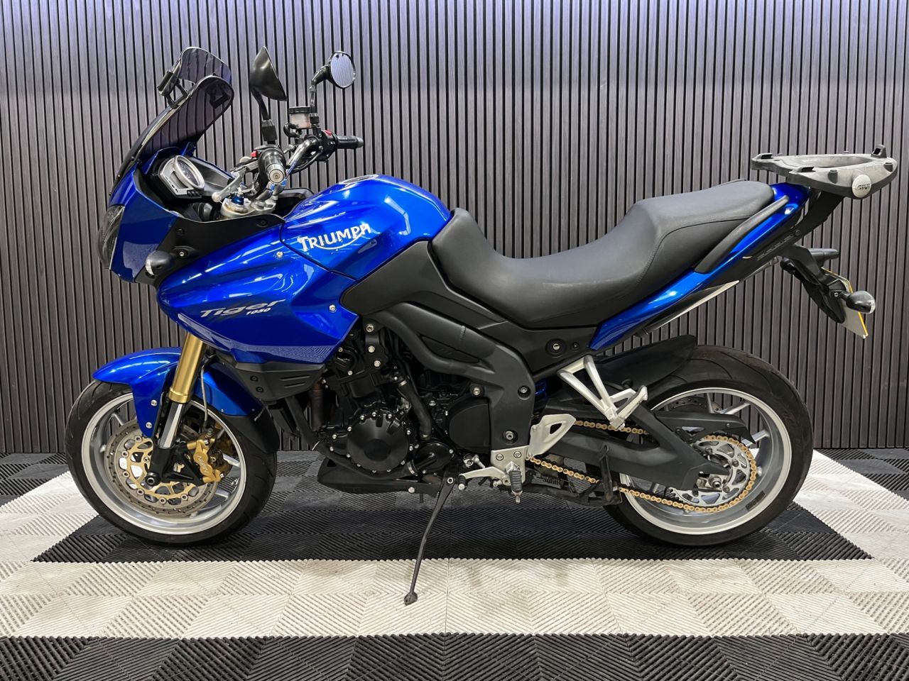Used Triumph Tiger 1050 for sale - 78552471: Photo 9