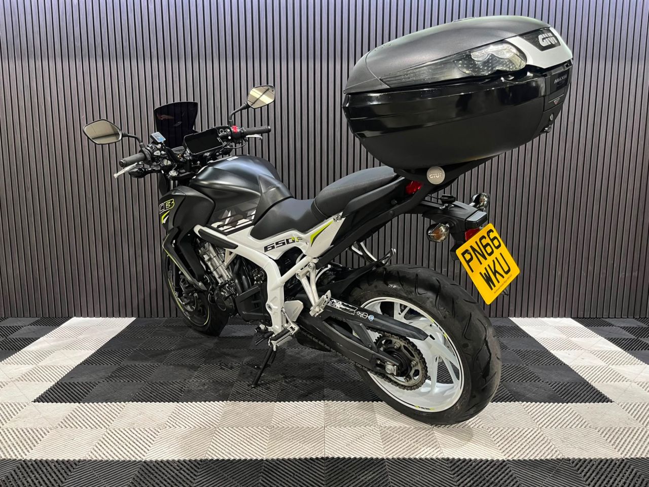 Used Honda CB650F for sale - 78871577: Photo 10