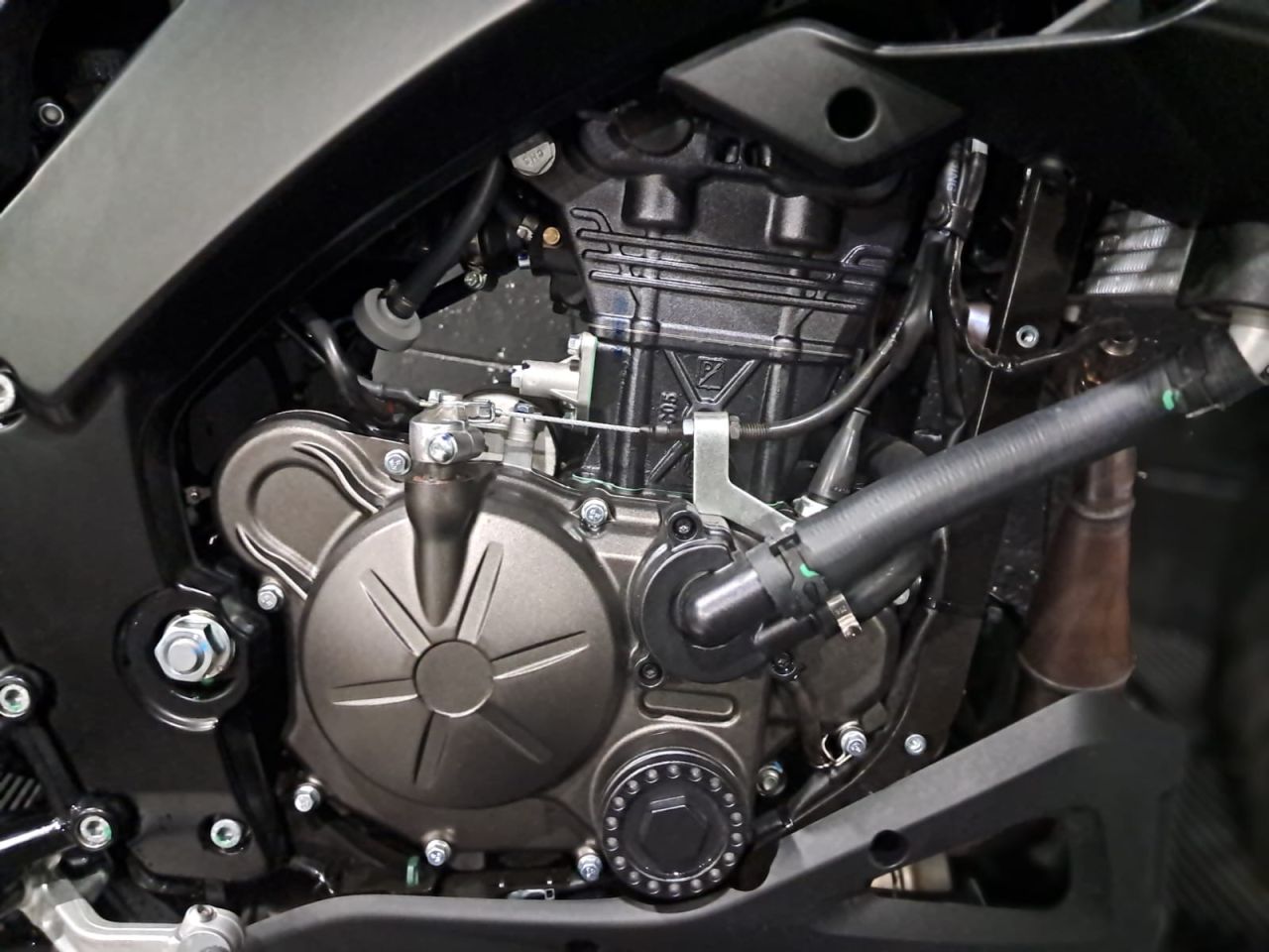 Used Aprilia Tuono 125 for sale - 78435403: Photo 14