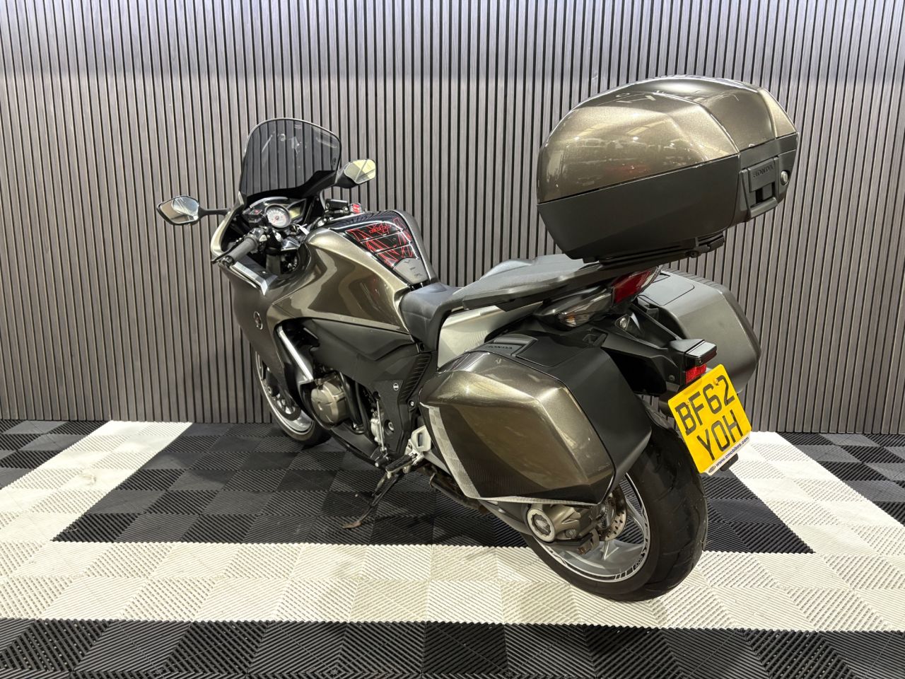 Used Honda VFR1200F for sale - 78434966: Photo 11