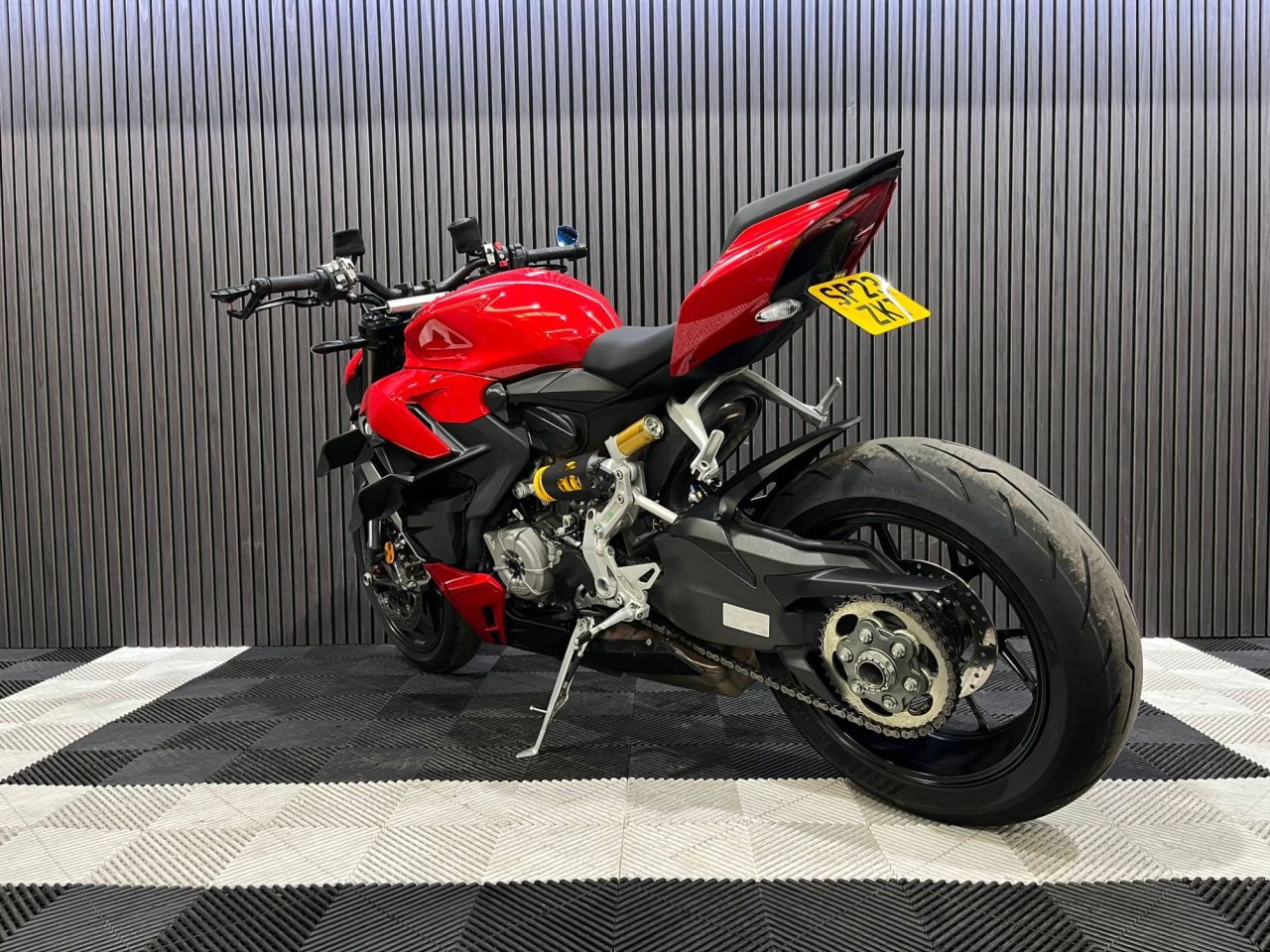Used Ducati Streetfighter V2 for sale - 78434396: Photo 10