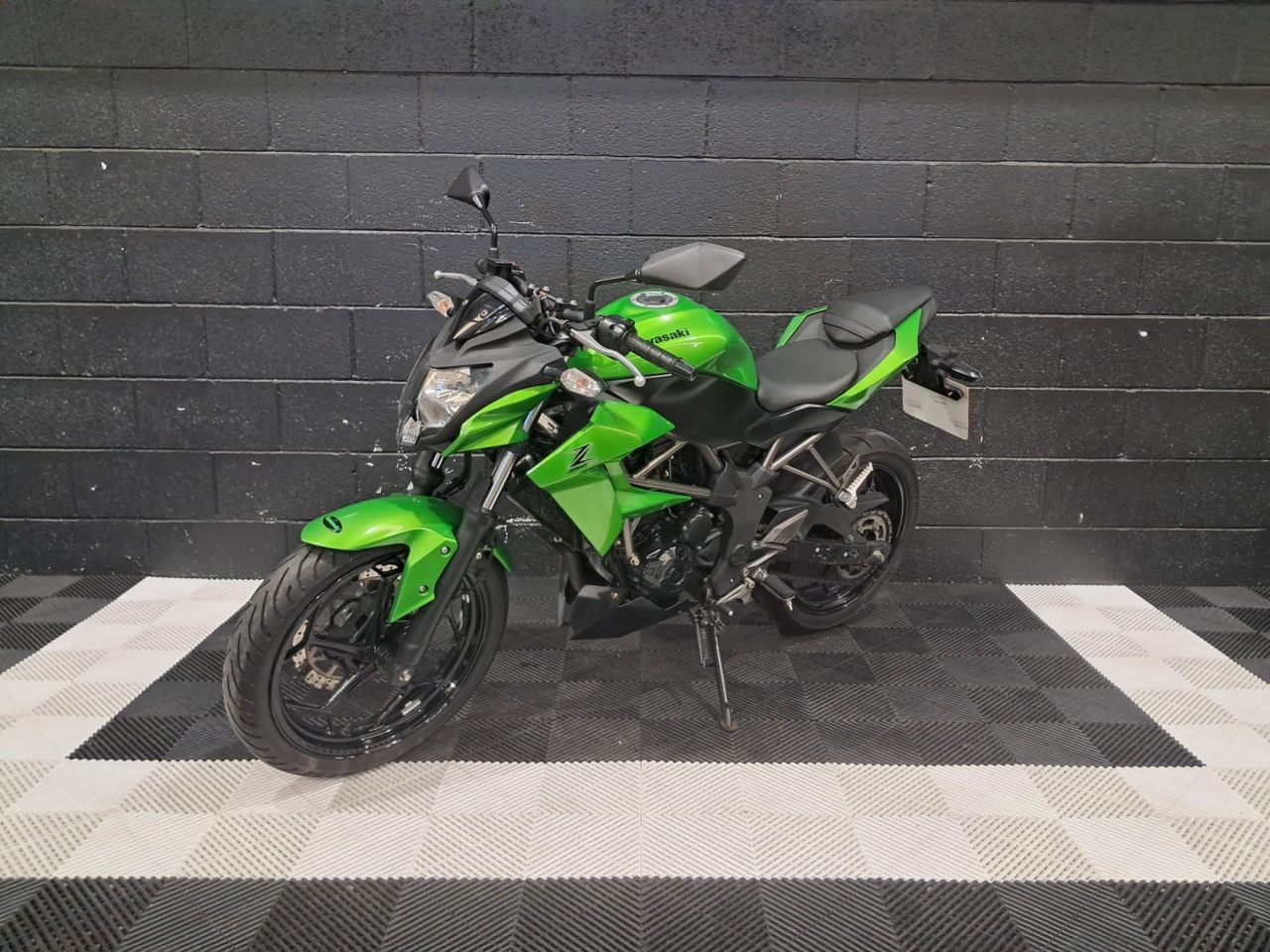 Used Kawasaki Z250 for sale - 78434876: Photo 7