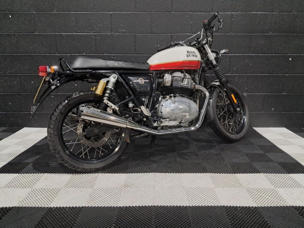 Used Royal Enfield Interceptor 650 for sale - 78435118: Photo 11