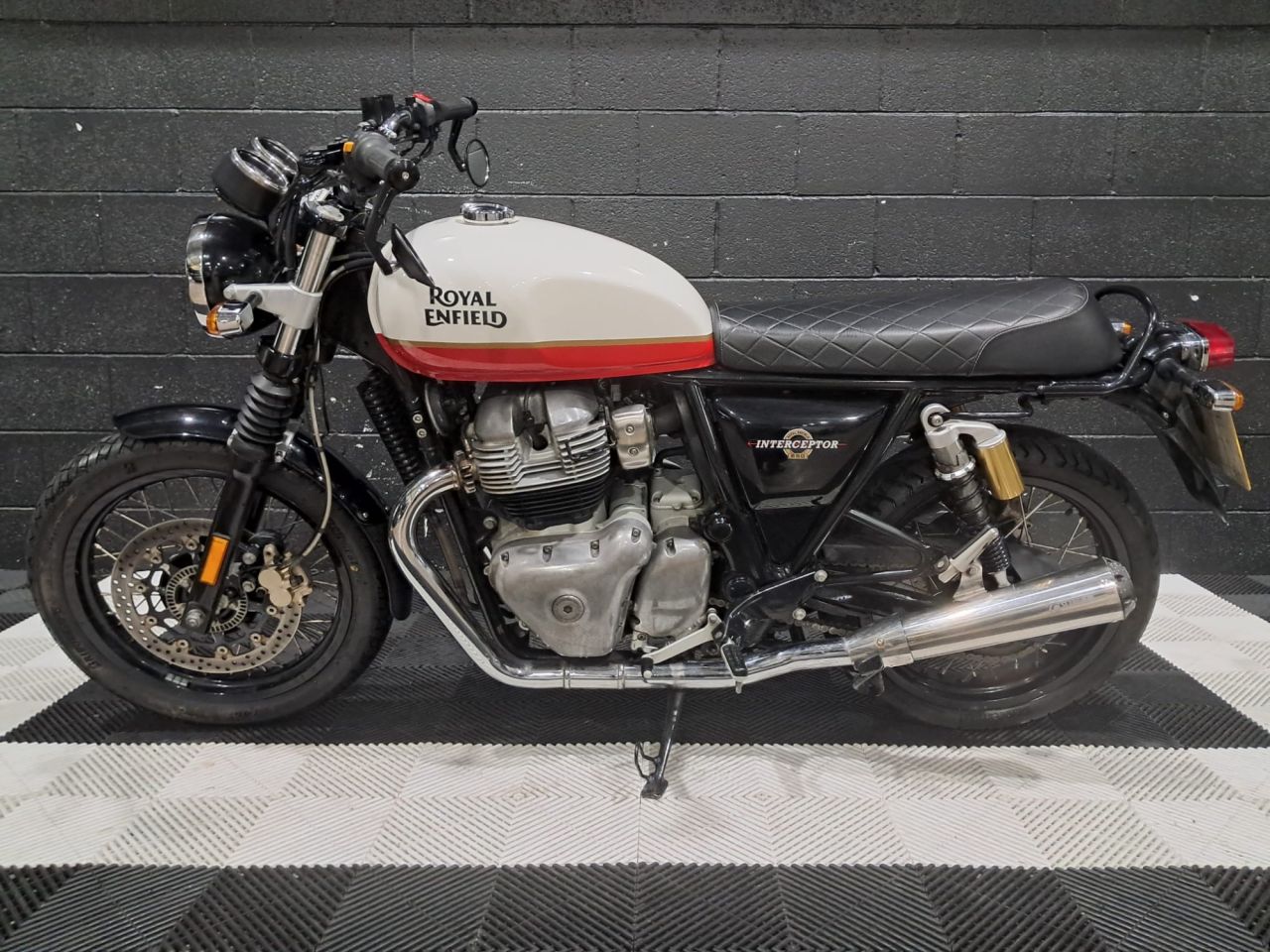 Used Royal Enfield Interceptor 650 for sale - 78435118: Photo 9
