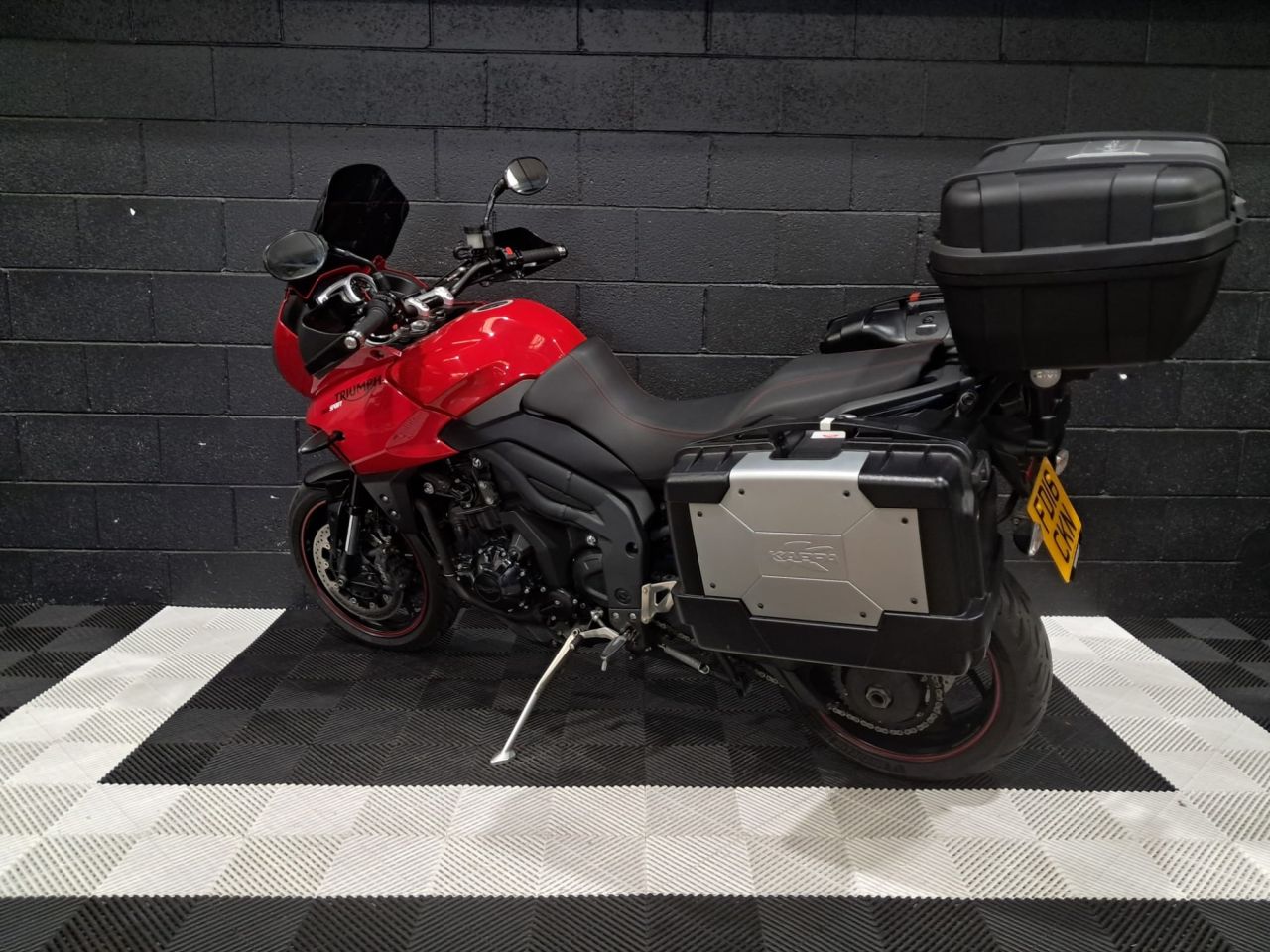 Used Triumph Tiger 1050 for sale - 78435379: Photo 11