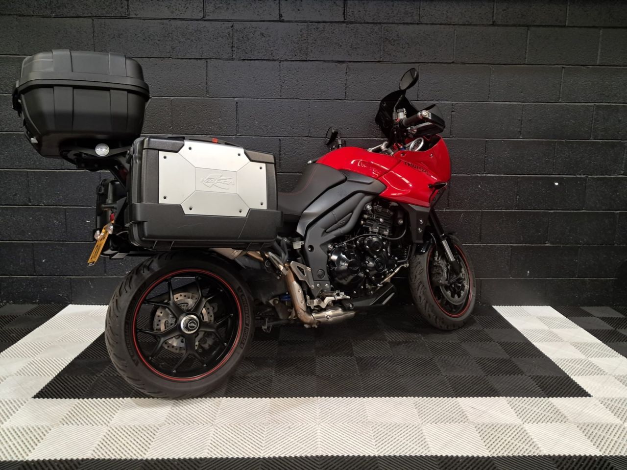Used Triumph Tiger 1050 for sale - 78435379: Photo 12