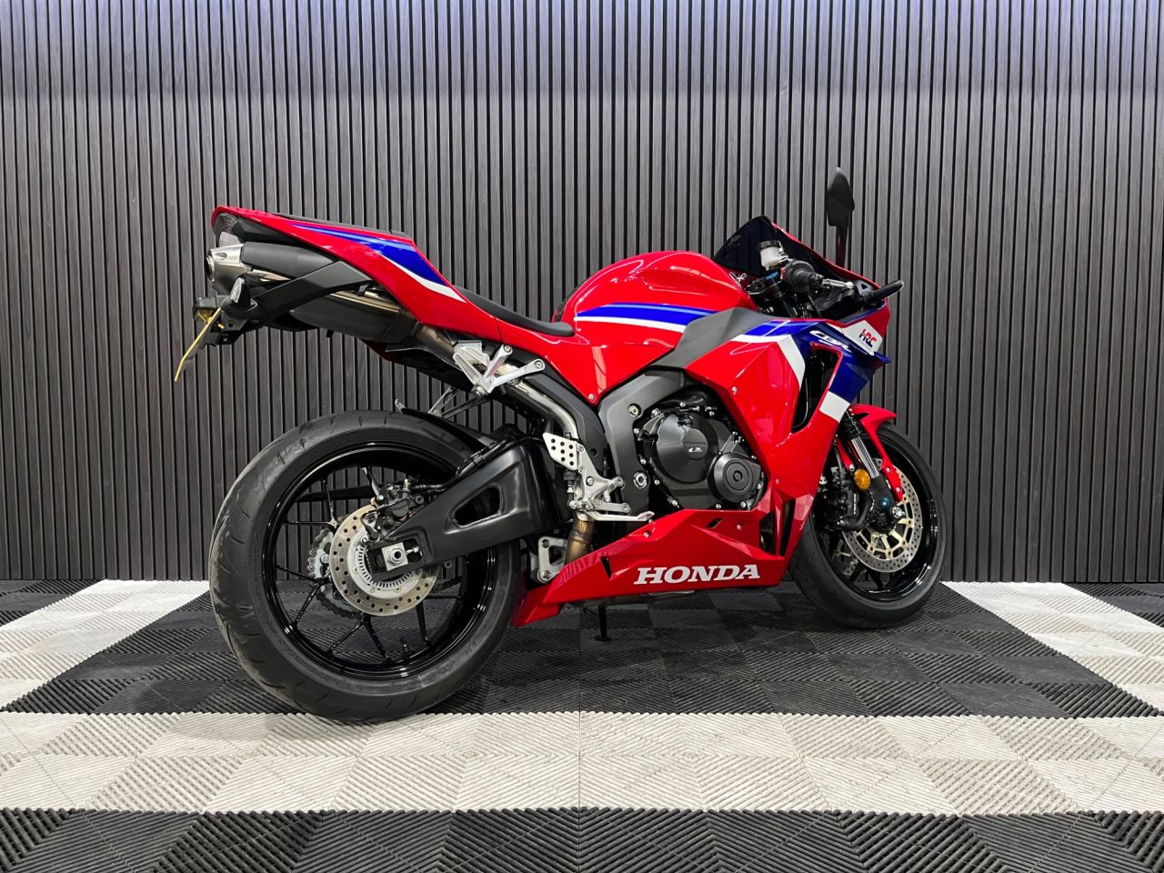 Used Honda CBR600RR for sale - 78552425: Photo 11