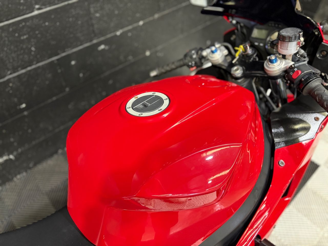 Used Triumph Daytona 600 for sale - 78435788: Photo 10