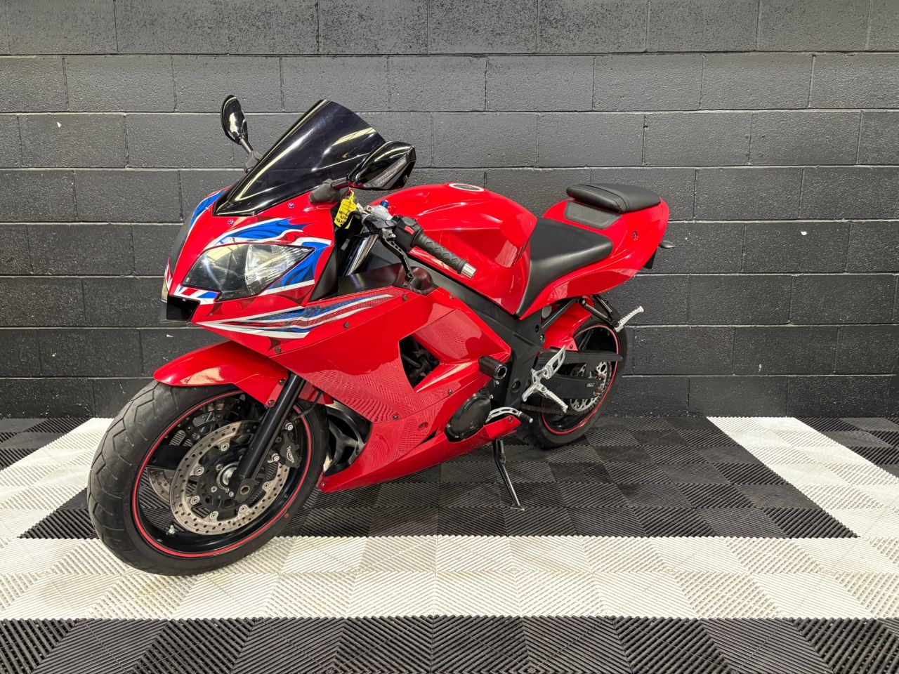 Used Triumph Daytona 600 for sale - 78435788: Photo 14
