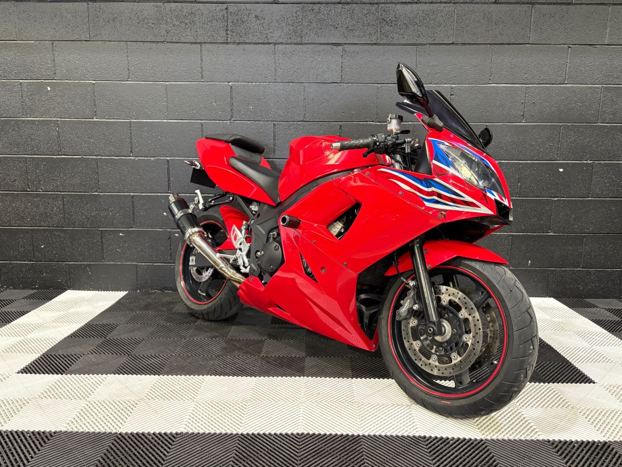 Used Triumph Daytona 600 for sale - 78435788: Photo 15
