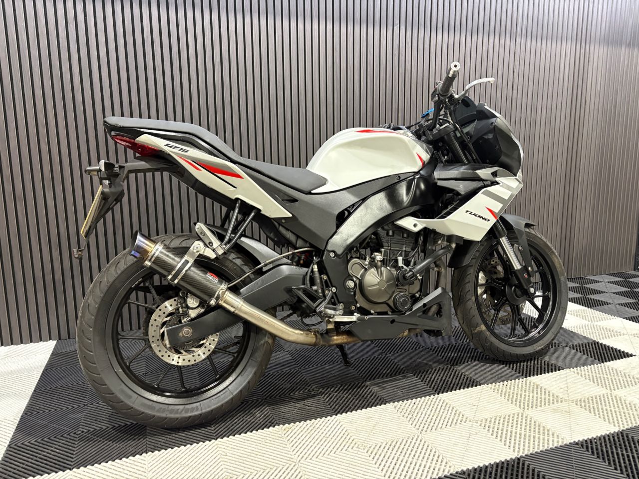 Used Aprilia Tuono 125 for sale - 78434511: Photo 4