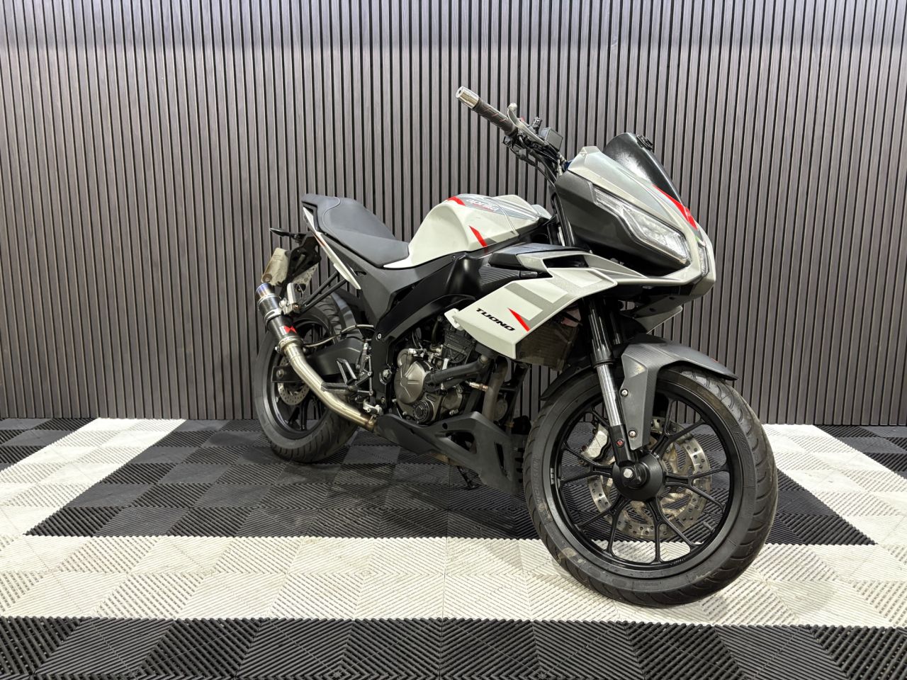 Used Aprilia Tuono 125 for sale - 78434511: Photo 6