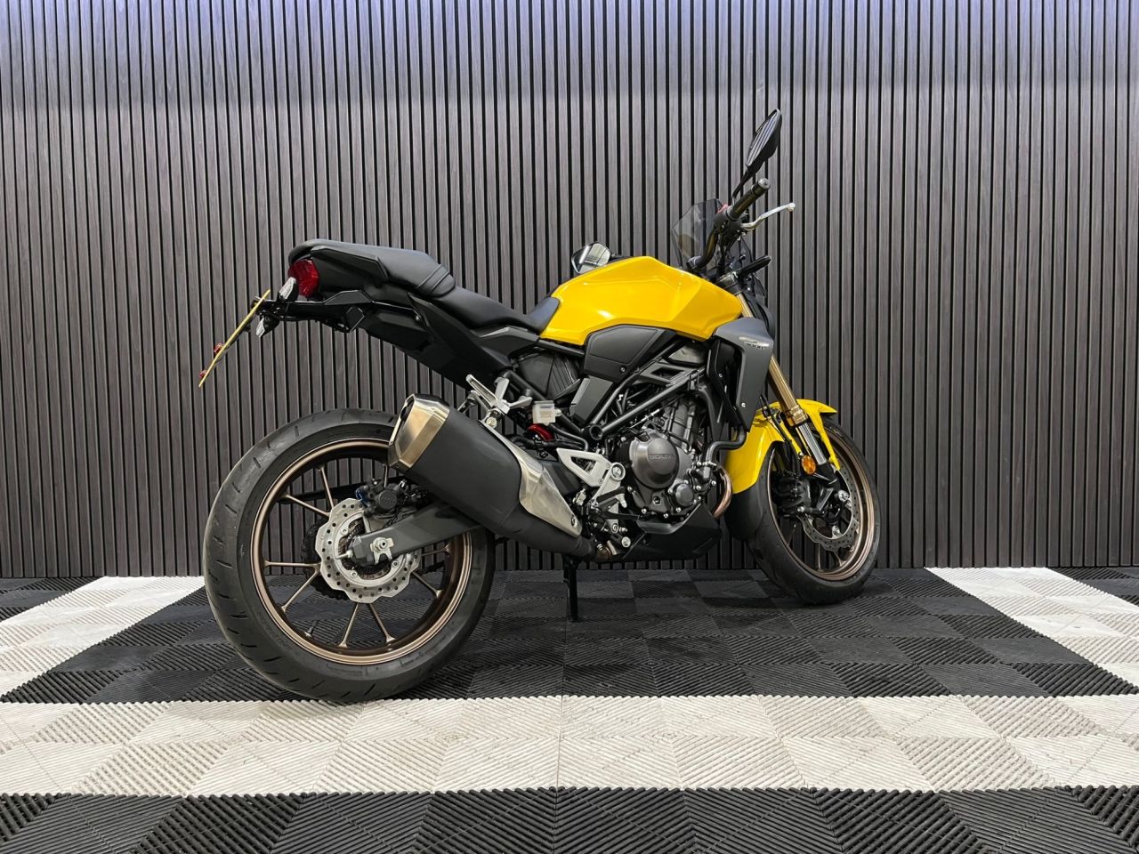 Used Honda CB300R for sale - 78435614: Photo 11