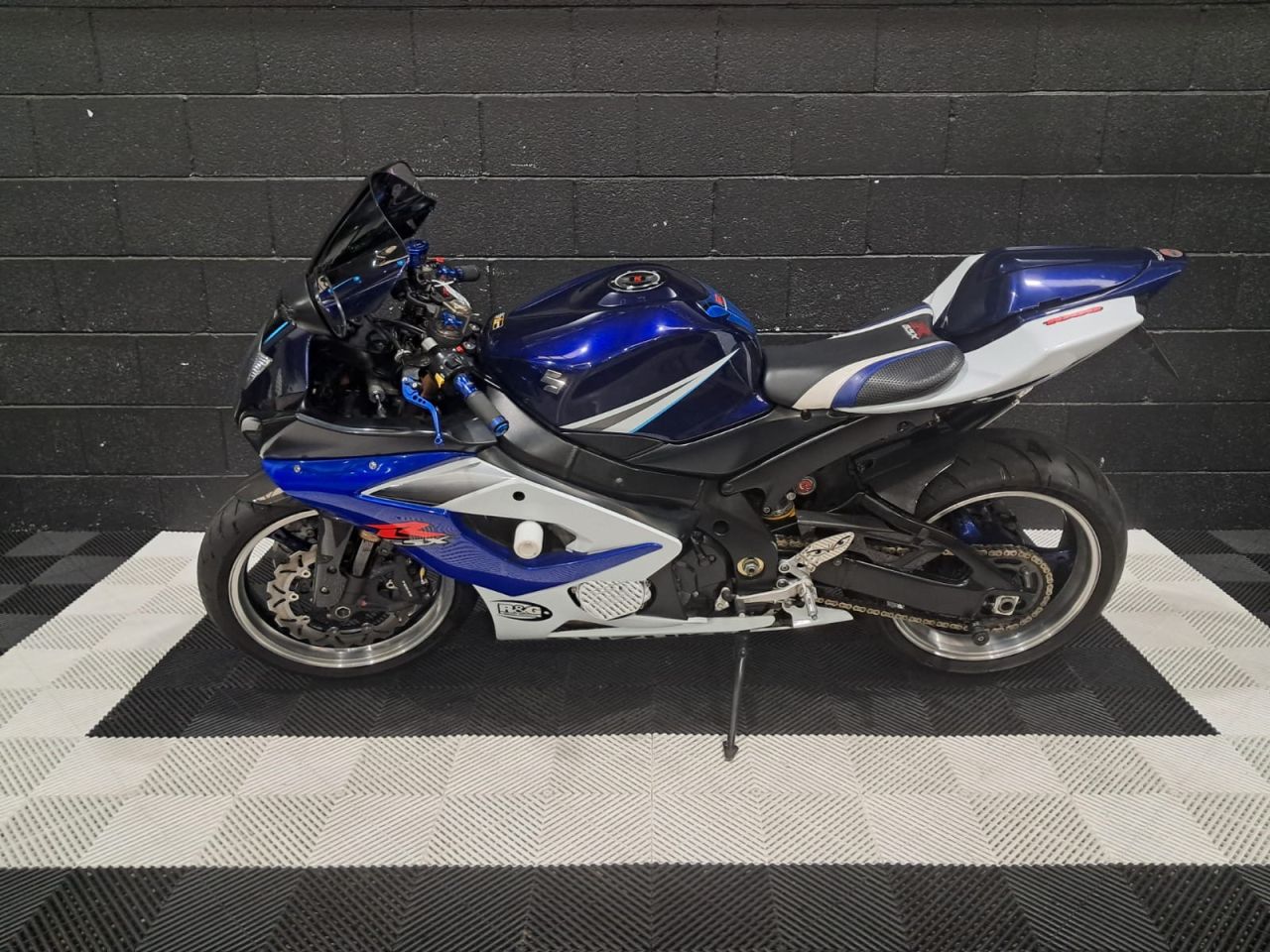 Used Suzuki GSXR1000 for sale - 78435594: Photo 9