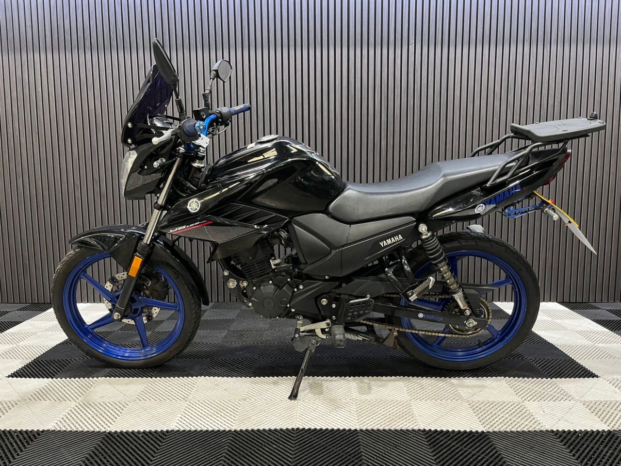Used Yamaha YS125 for sale - 78434465: Photo 9