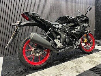 Used Suzuki GSXR125 undefined for sale - bike-78435160: Photo