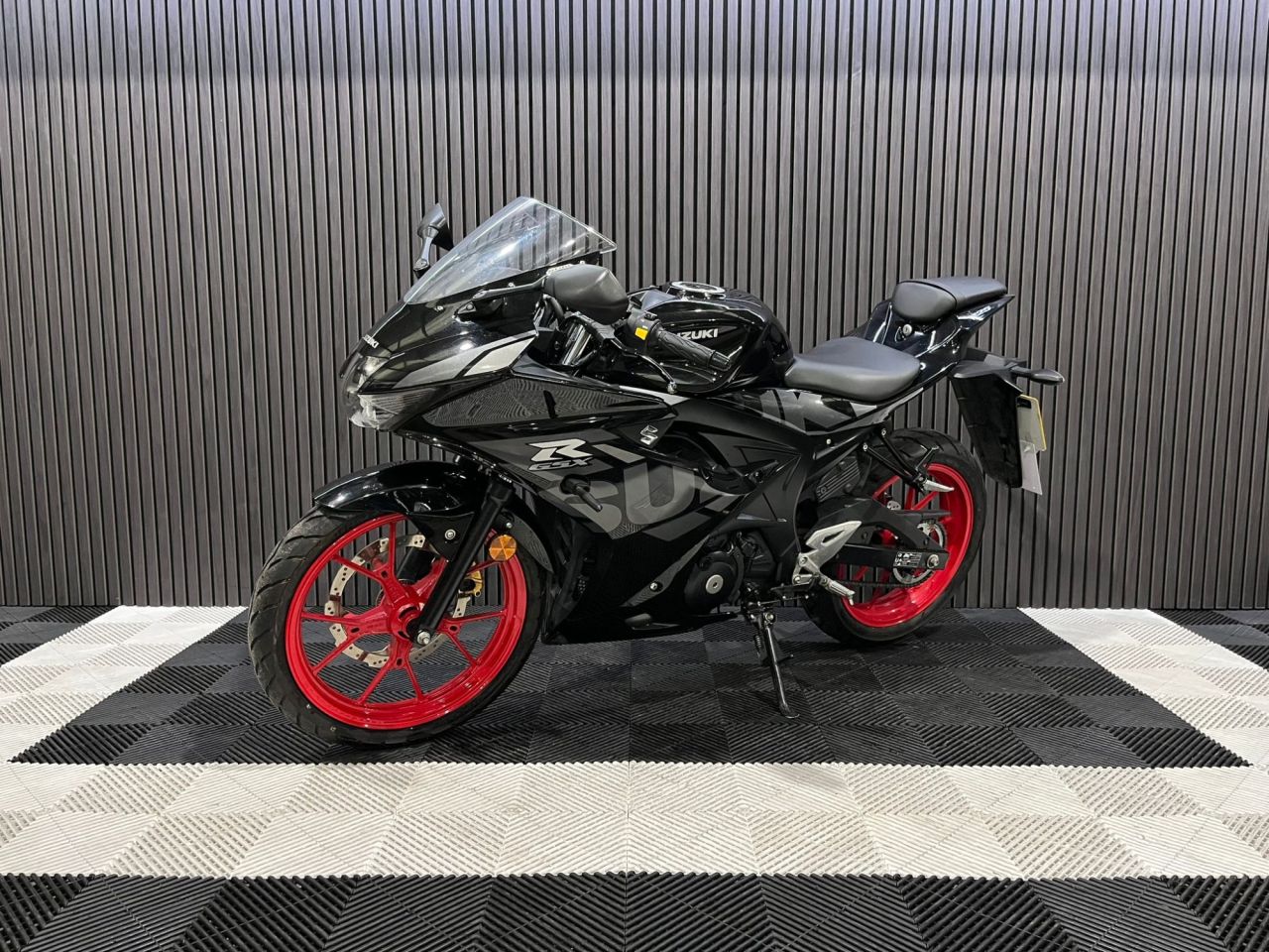 Used Suzuki GSXR125 for sale - 78435160: Photo 7