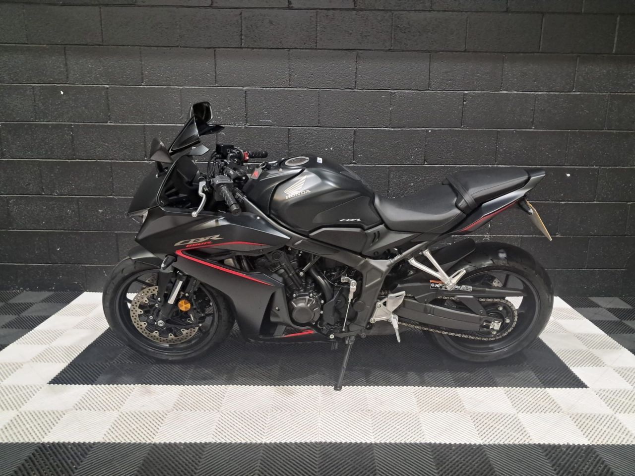 Used Honda CBR650R for sale - 78434614: Photo 9