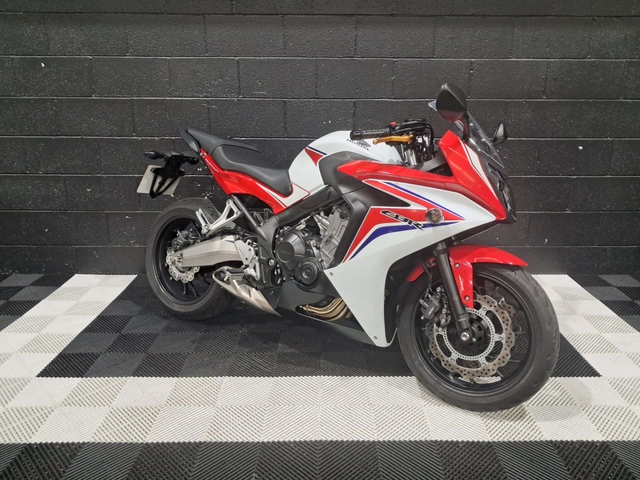 Used Honda CBR650F for sale - 78434398: Photo 6