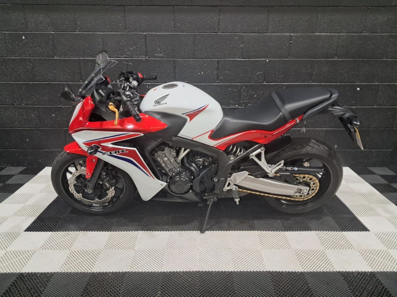 Used Honda CBR650F for sale - 78434398: Photo 9