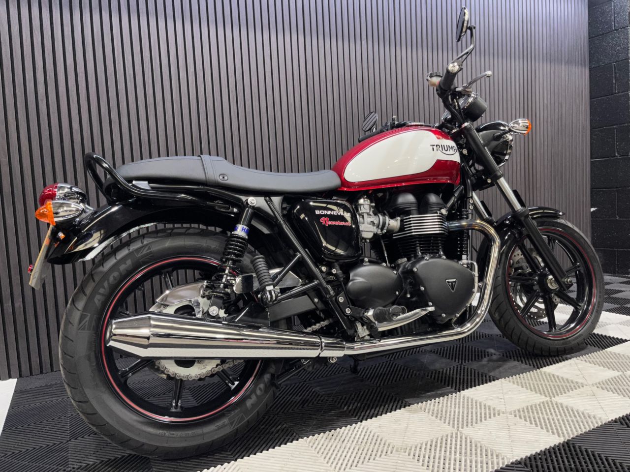 Used Triumph Bonneville Newchurch for sale - 78435462: Photo 4
