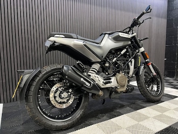 Used Husqvarna Svartpilen 125 undefined for sale - bike-78435295: Photo