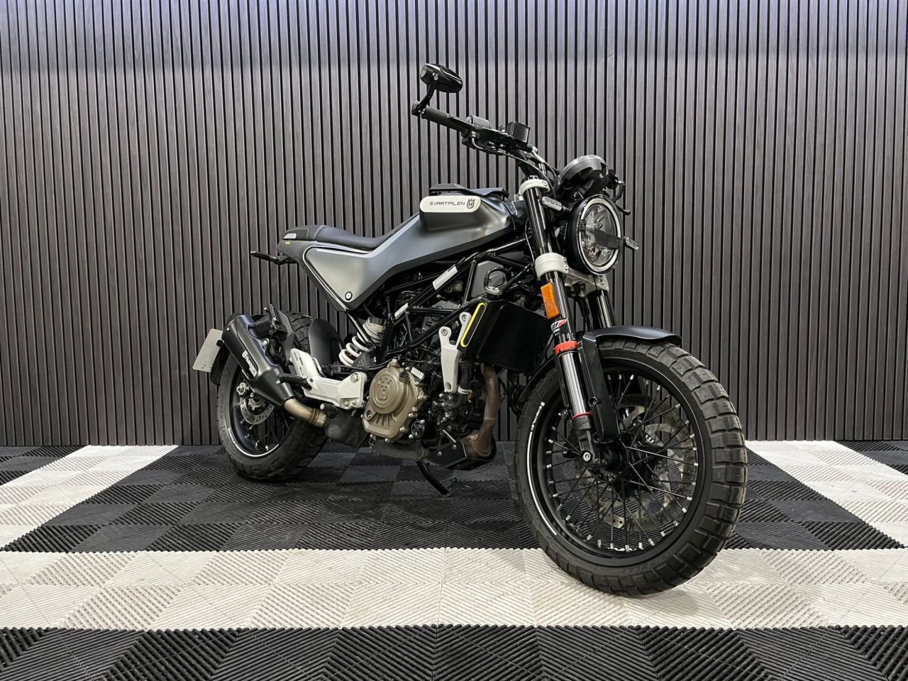 Used Husqvarna Svartpilen 125 for sale - 78435295: Photo 6