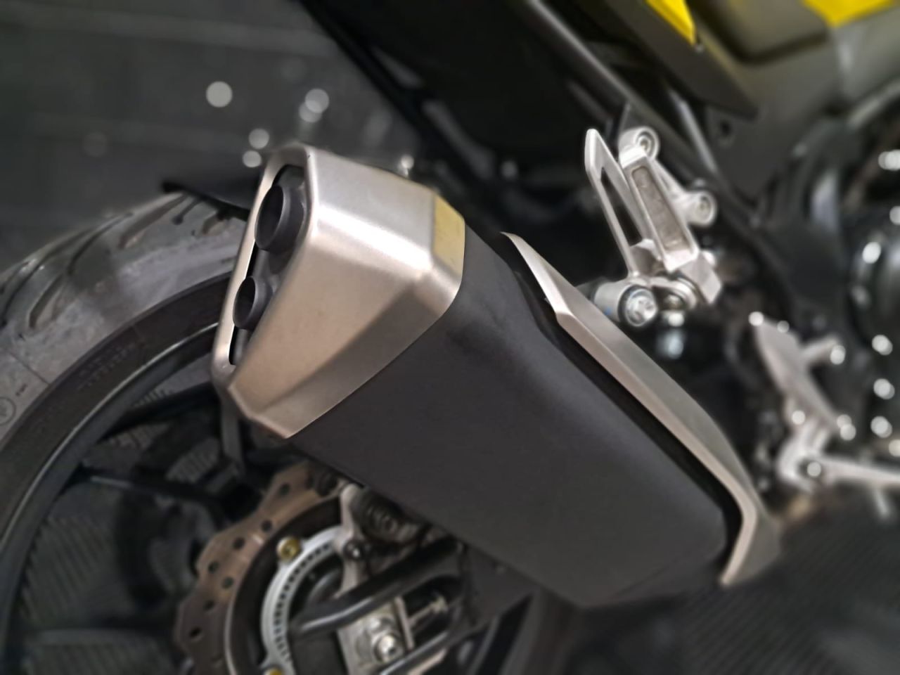 Used Honda CB750 Hornet for sale - 78434631: Photo 17