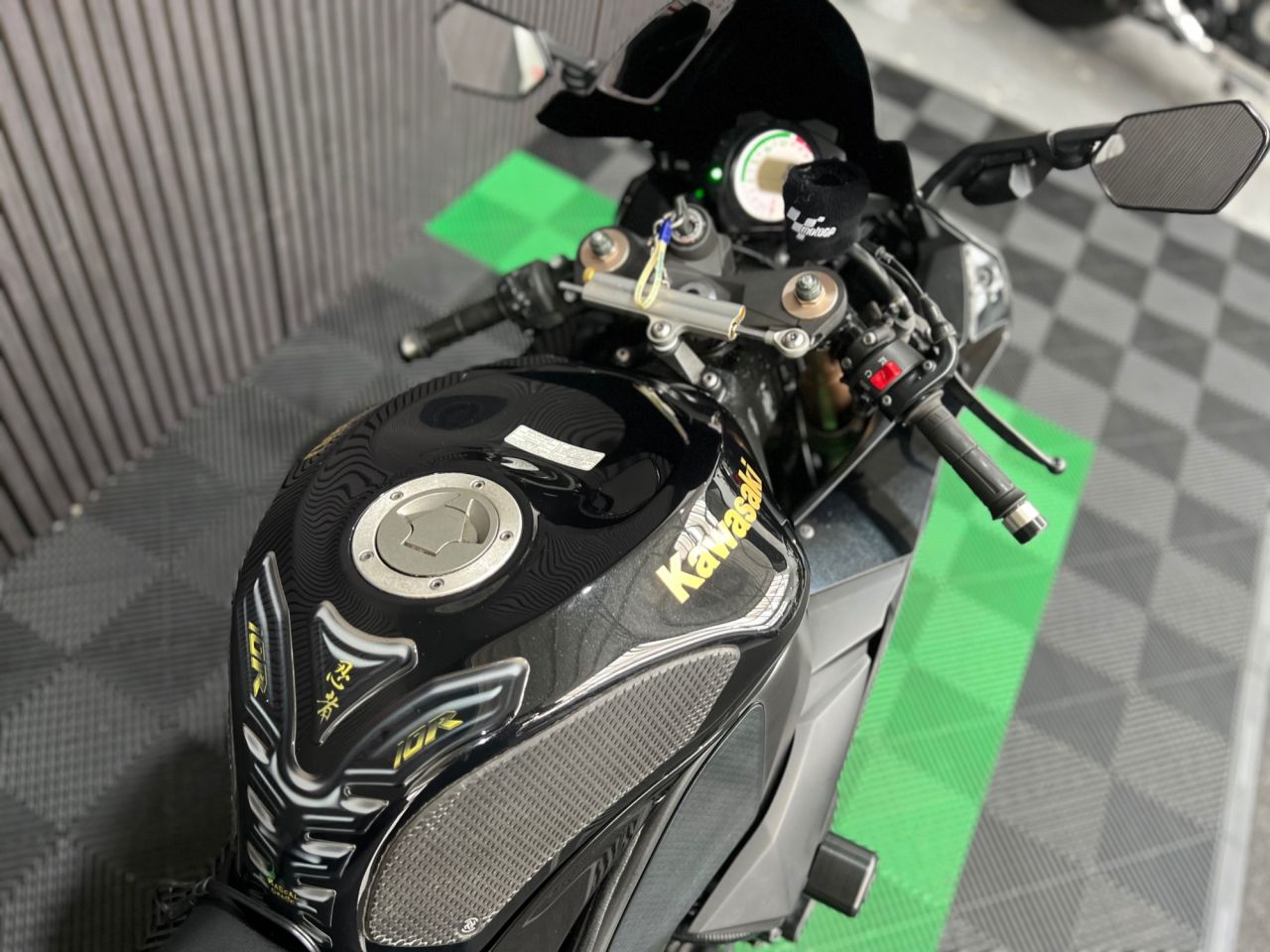 Used Kawasaki Ninja ZX-10R for sale - 78640101: Photo 16