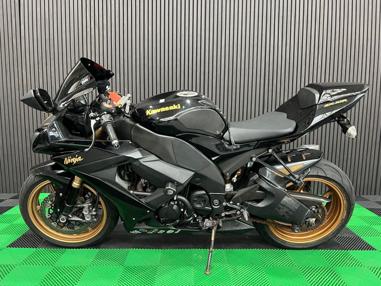 Used Kawasaki Ninja ZX-10R for sale - 78640101: Photo 7