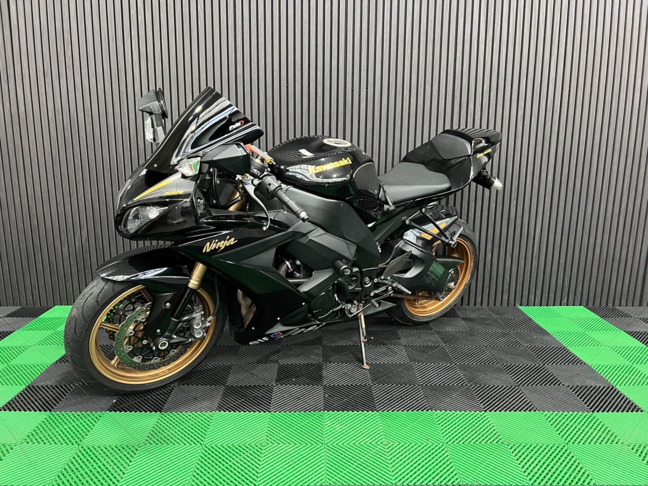 Used Kawasaki Ninja ZX-10R for sale - 78640101: Photo 9