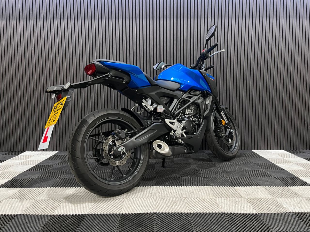 Used Honda CB125R for sale - 78552391: Photo 11