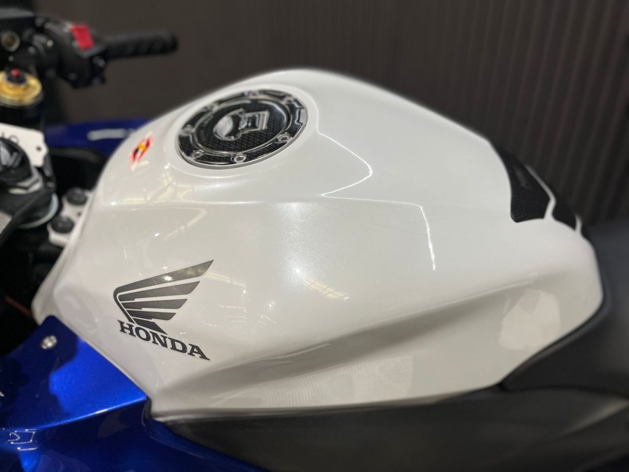 Used Honda CBR600F for sale - 78435624: Photo 18