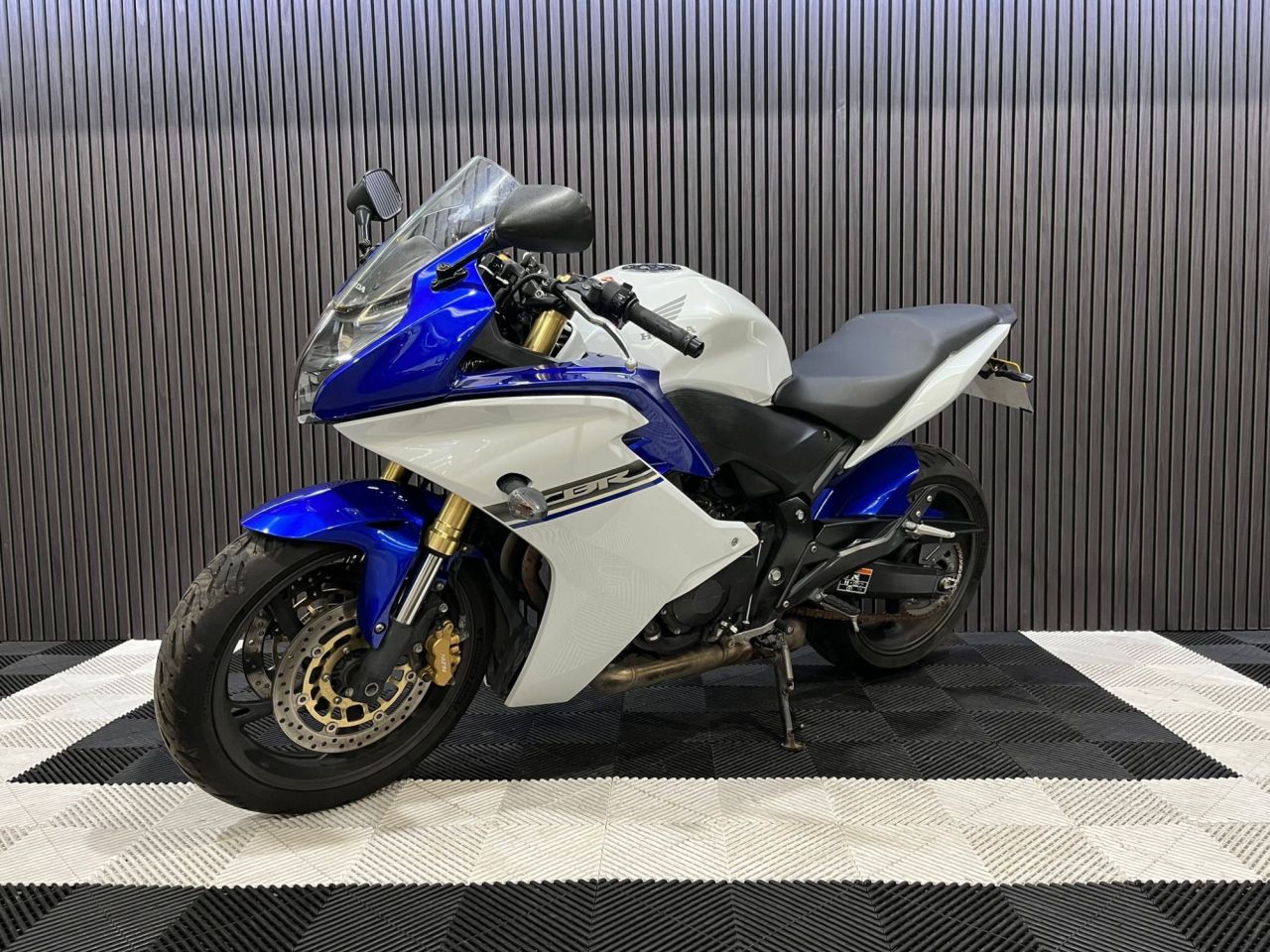 Used Honda CBR600F for sale - 78435624: Photo 7