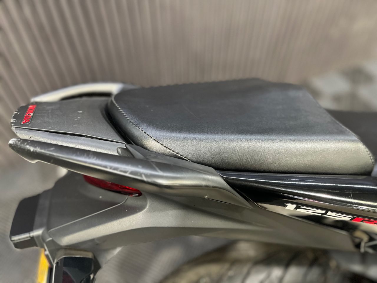Used Honda CBR125R for sale - 78435487: Photo 15