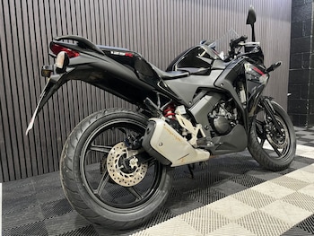 Used Honda CBR125R undefined for sale - bike-78435487: Photo