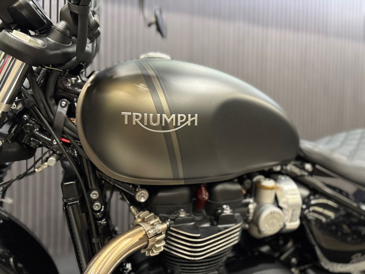 Used Triumph Bobber for sale - 78435526: Photo 27