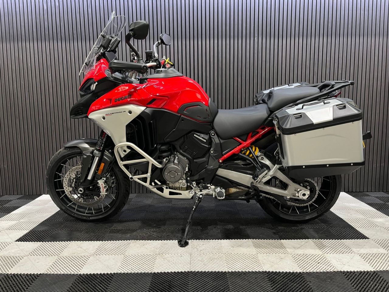 Used Ducati Multistrada V4 for sale - 78640072: Photo 9