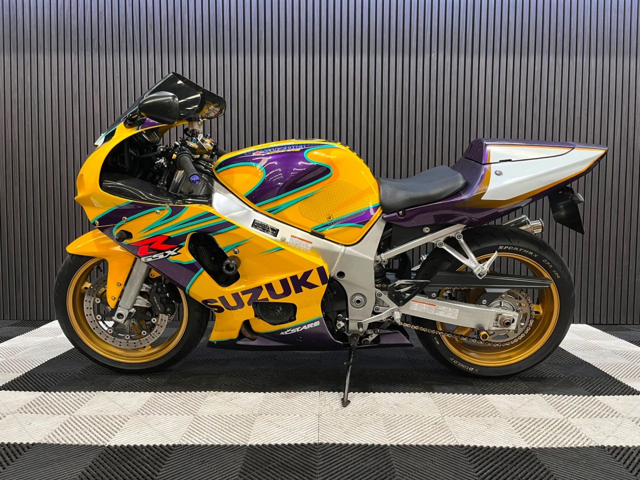 Used Suzuki GSXR600 for sale - 78779721: Photo 9