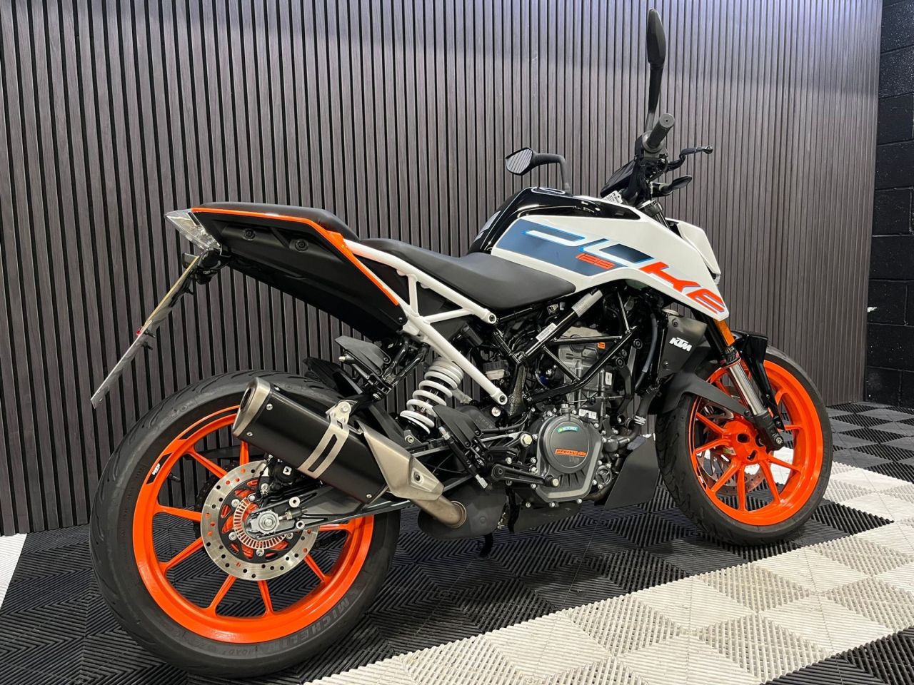 Used KTM 125 Duke for sale - 78435699: Photo 4