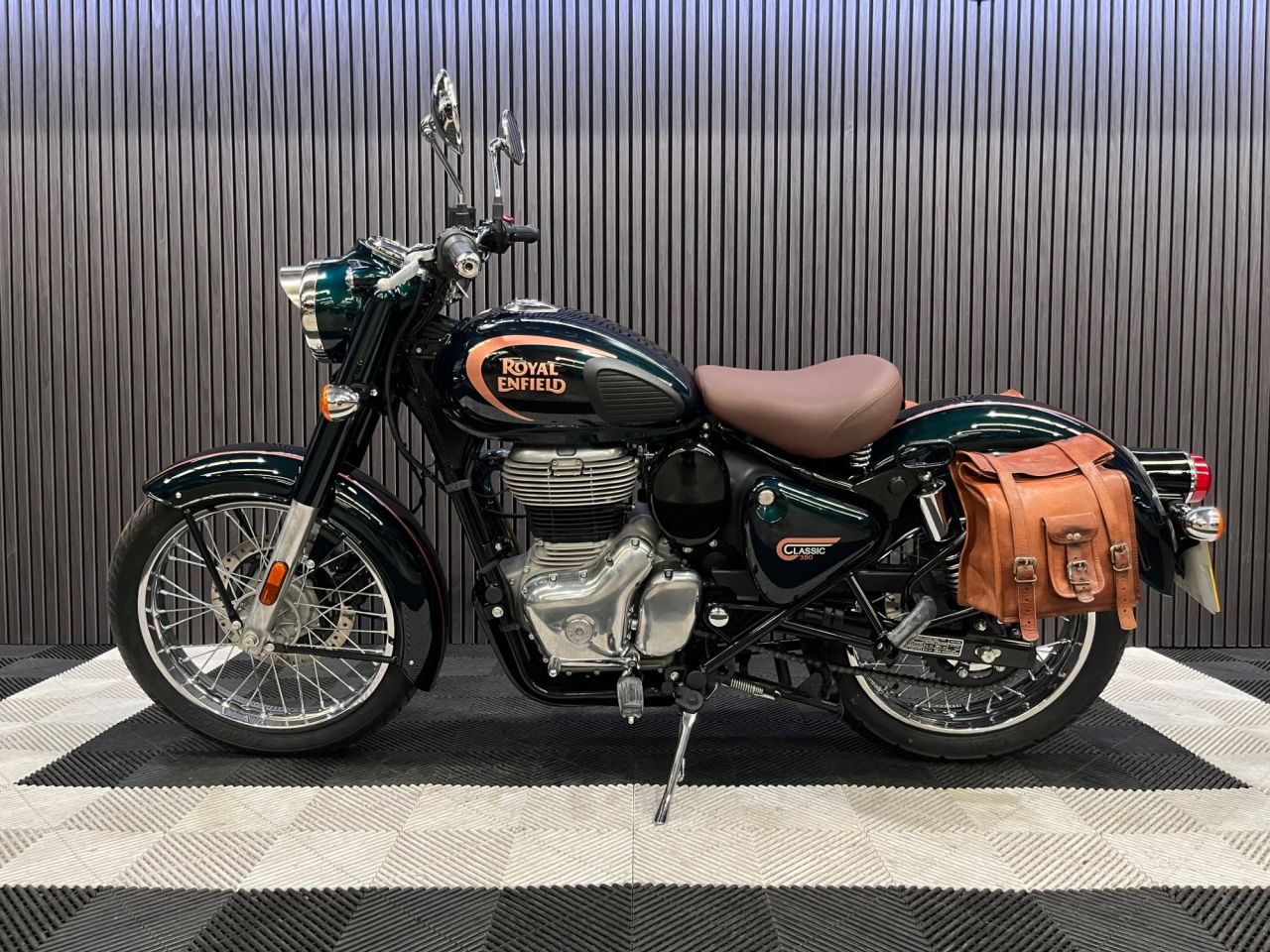 Used Royal Enfield Classic 350 for sale - 78722731: Photo 9