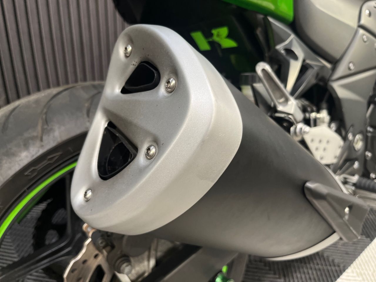 Used Kawasaki Z750 for sale - 78722727: Photo 13