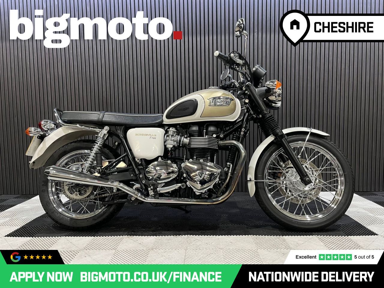 Used Triumph Bonneville T100 for sale - 78435599: Photo 2