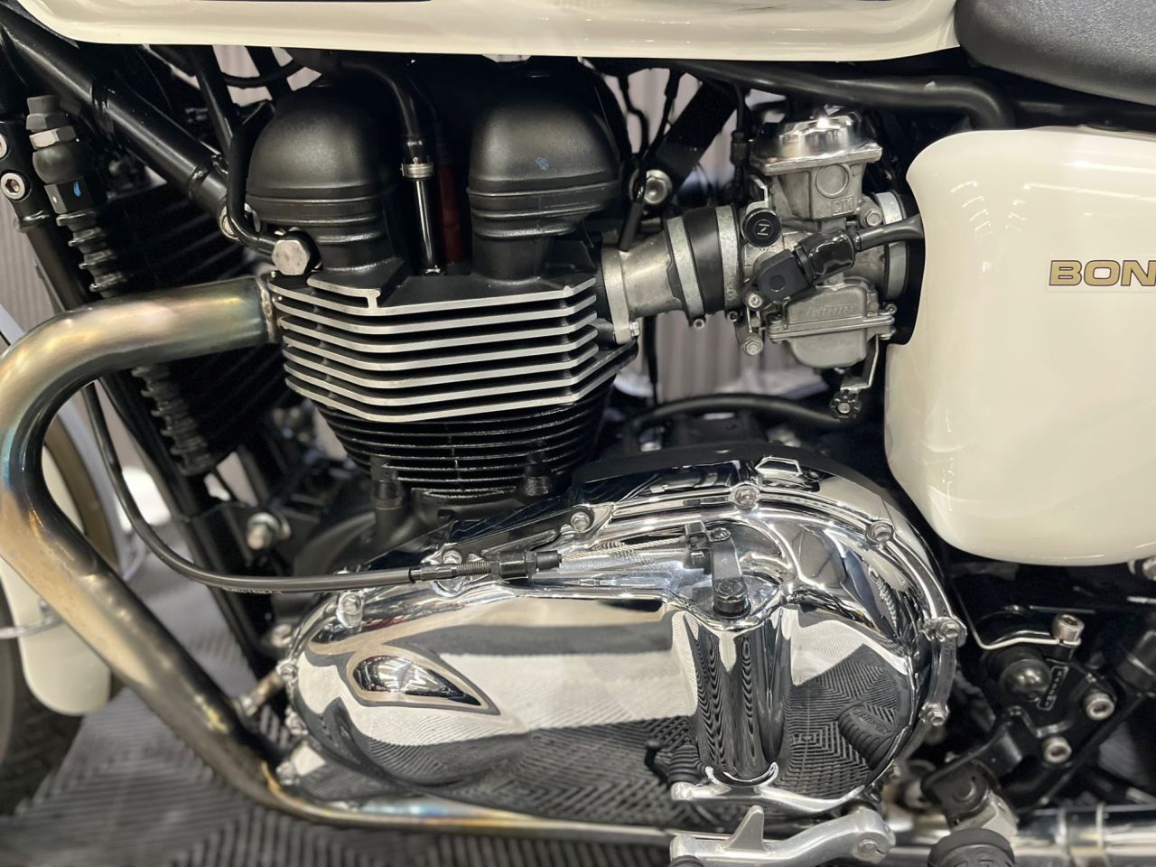 Used Triumph Bonneville T100 for sale - 78435599: Photo 22